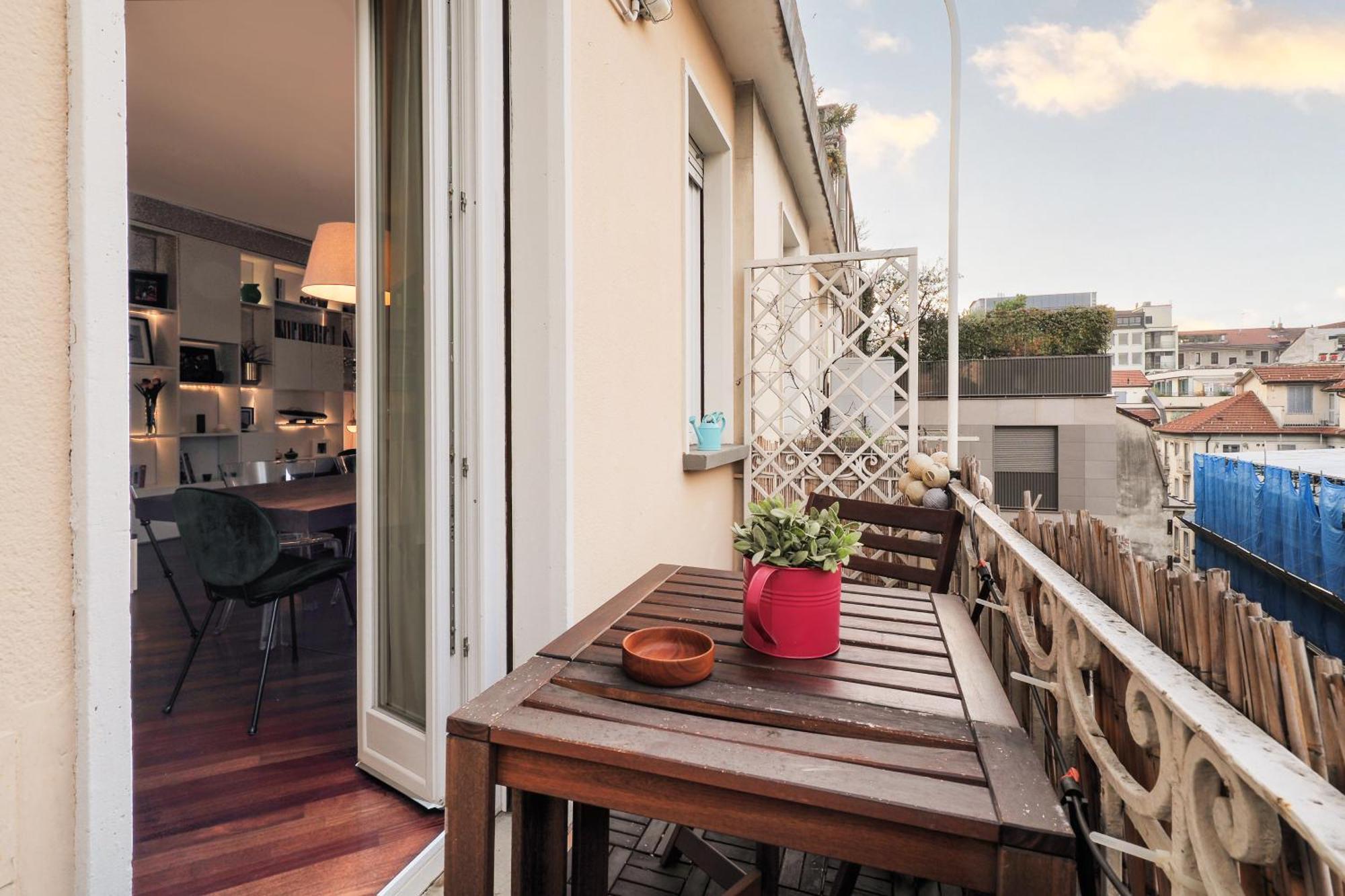 Primopiano - Castelvetro Apartment Милано Екстериор снимка