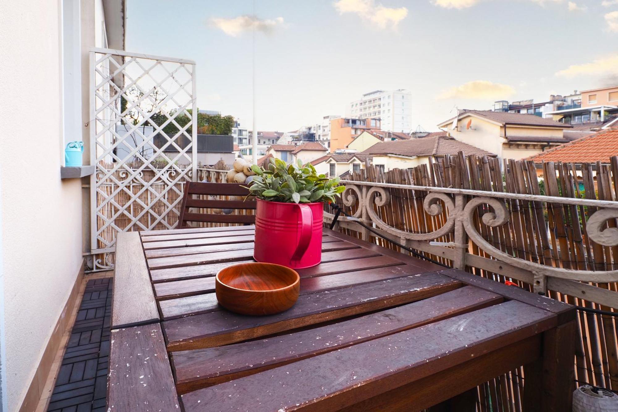 Primopiano - Castelvetro Apartment Милано Екстериор снимка
